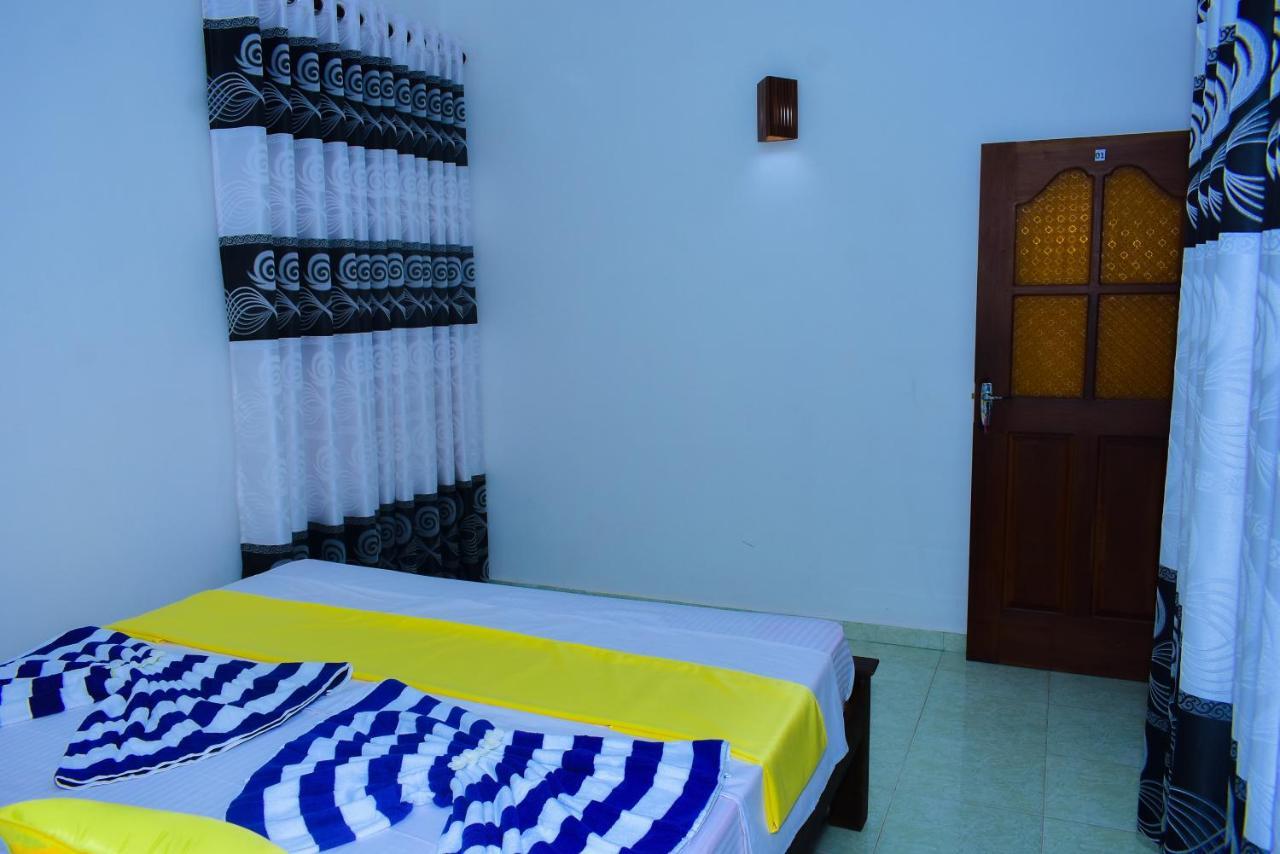 Felicia Villa Hikkaduwa Exterior photo
